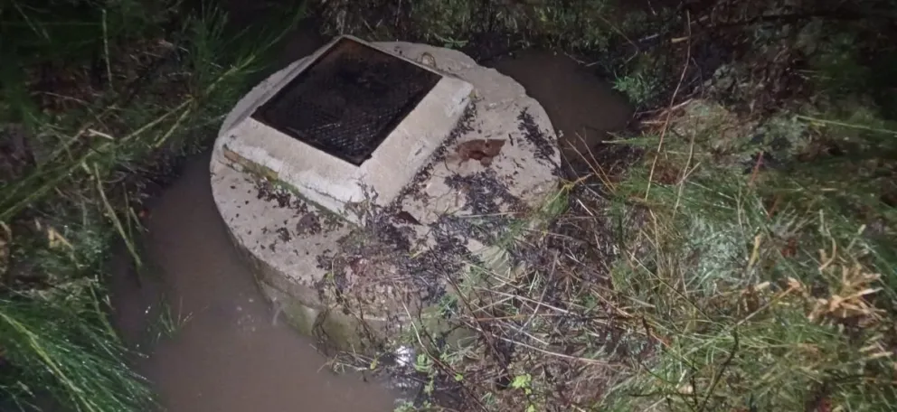 Arroyo Las Piedritas y Mallín del Americano: vecinos denuncian el segundo derrame cloacal en menos de un mes