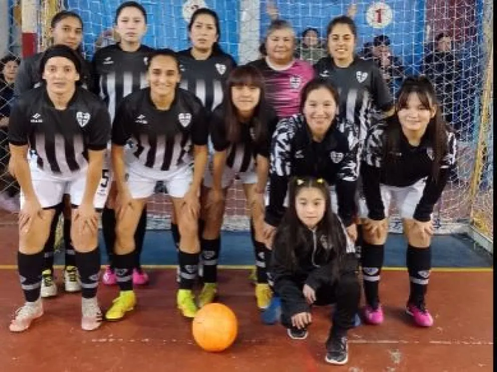 Importante victoria de La Peña FC ante una de las candidatas al título