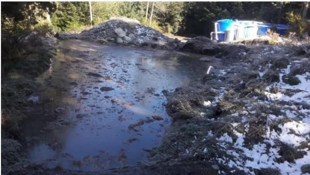 La Justicia obliga al municipio a frenar vertidos cloacales en piletones y a hacer obras de remediación 