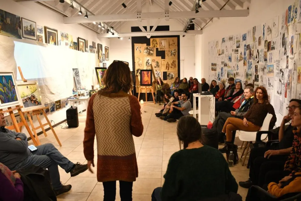 Convocatoria de proyectos expositivos 2024 MAC