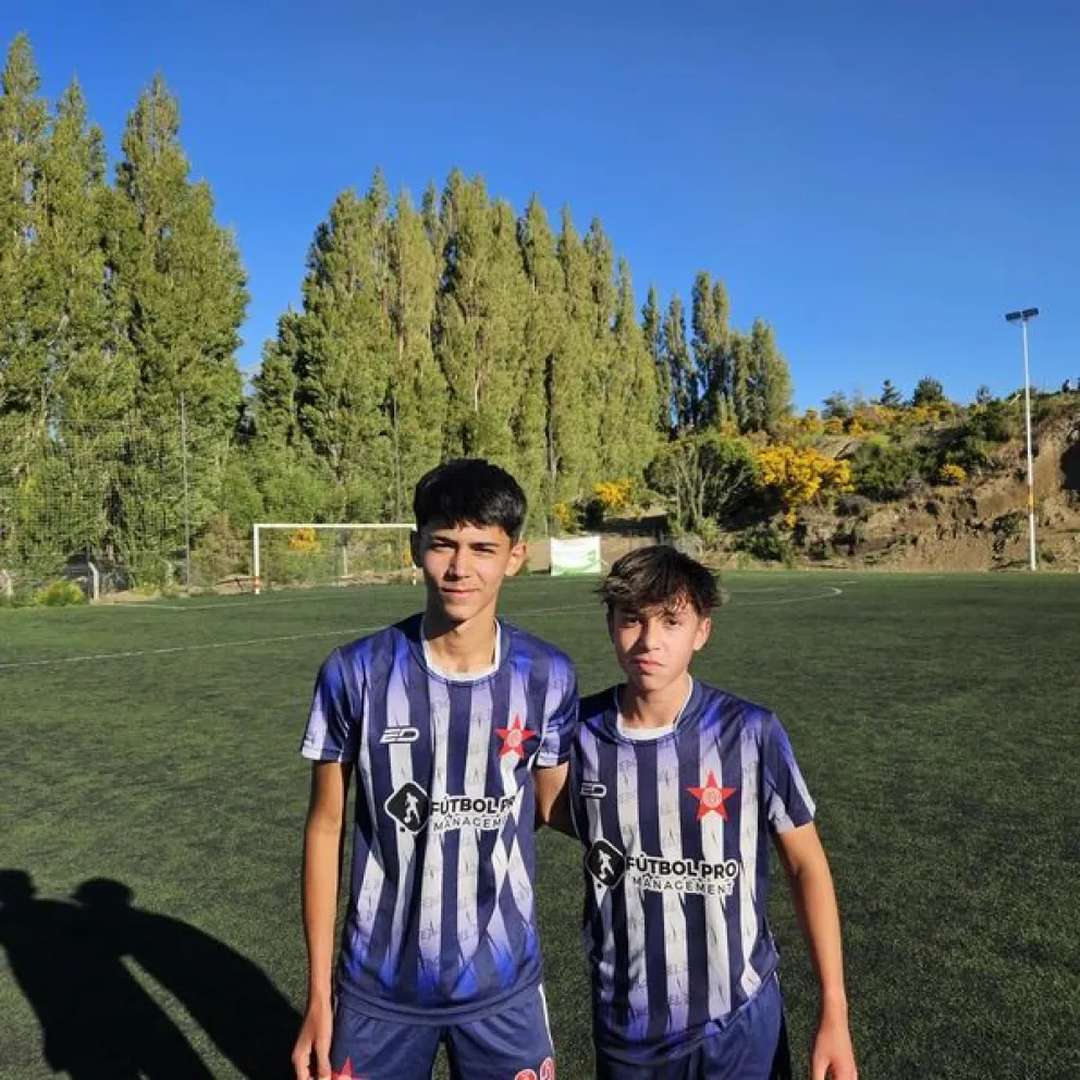 Integrantes de la famosa 2010 del Depo seguirán su formación futbolística en Renato Cesarini y Temperley 