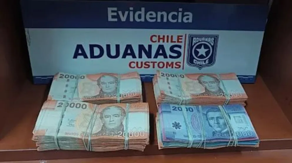 Aduana de Osorno incauta contrabando de $12 millones en efectivo en Cardenal Samoré