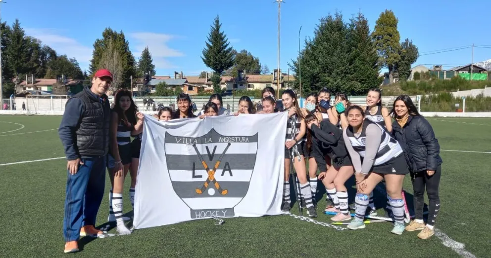 El hockey deja de ser escuela municipal para formar parte de las actividades del Cef N°7