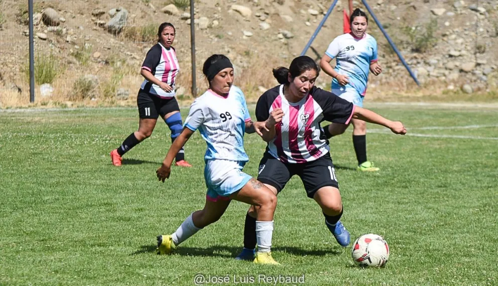 La Peña FC mantiene el ritmo victorioso y afronta un nuevo desafío