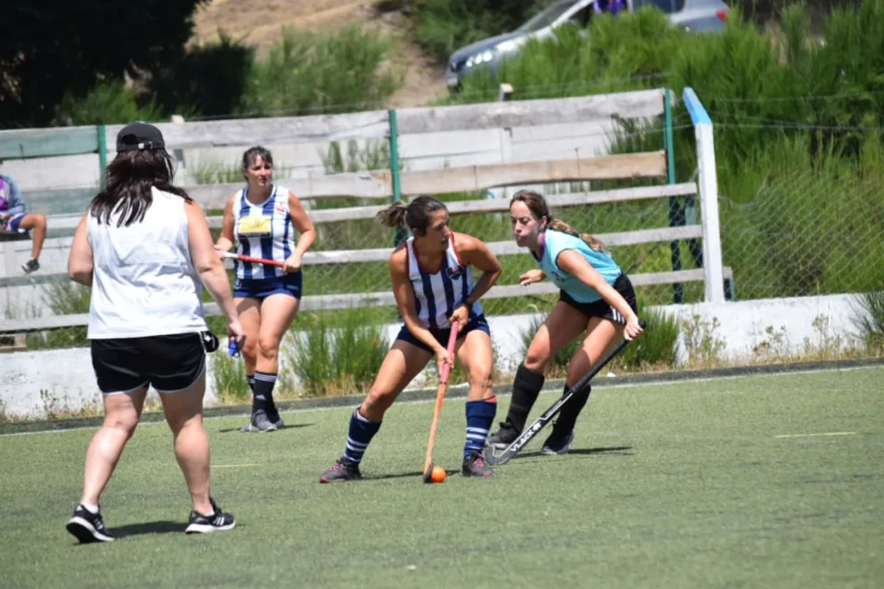 Gran jornada de hockey se vivió con el Seven de Los Jardines