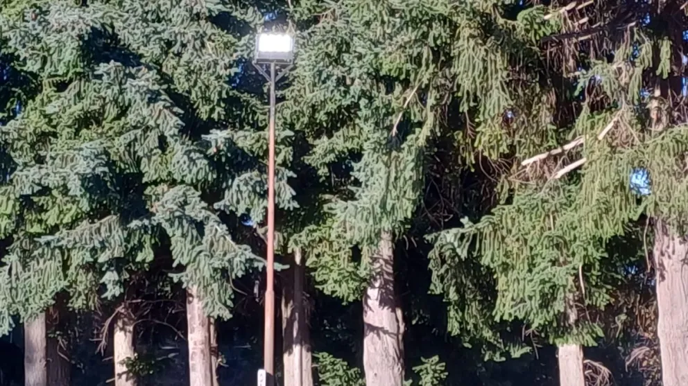 Clic Urbano: el continuo derroche de energía del alumbrado público