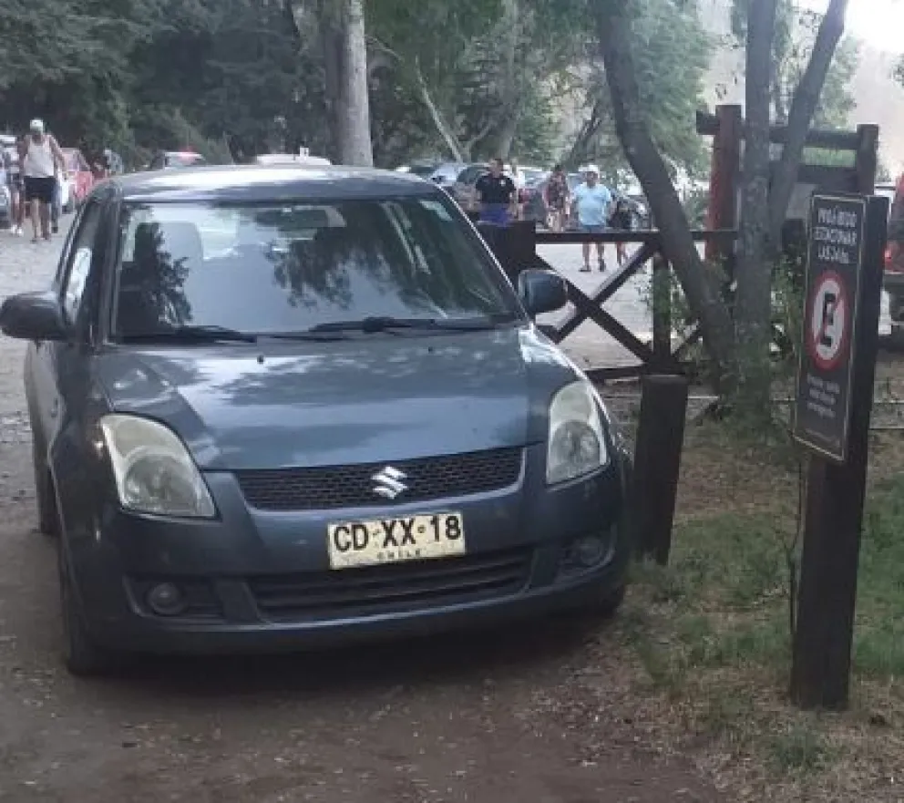 El VERANO DEL DESCONTROL: Así se comportan algunos visitantes en los Parque Nacionales