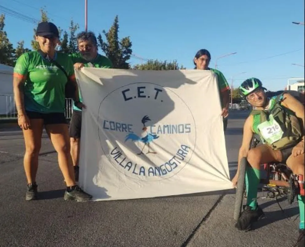 Los Correcaminos del CET presente en la Corrida de Cipolletti con un gran desempeño
