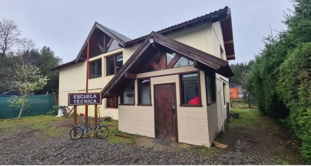 EPET: la ex regente Paola Turienzo, explica los motivos de su renuncia al cargo