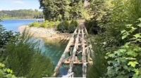 El monumento a la “desidia”: así está el puente del Río Correntoso a nueve meses del desarme ( Video)