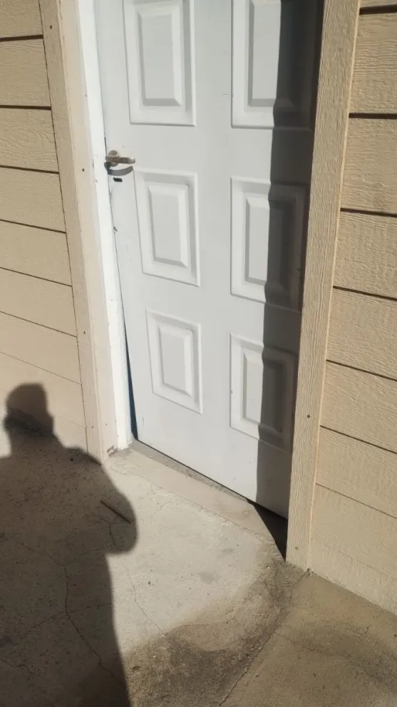 Inseguridad: Forzaron la puerta de los vestuarios del Deportivo Angostura