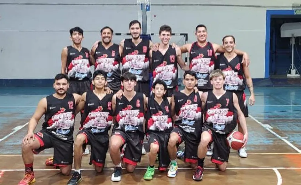 Victoria de Carpinteros del Sur ante la Esc. Municipal