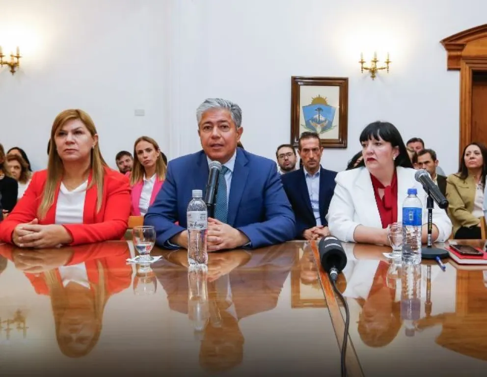 Se invertirán más de 60.000 millones de pesos en 45 obras escolares