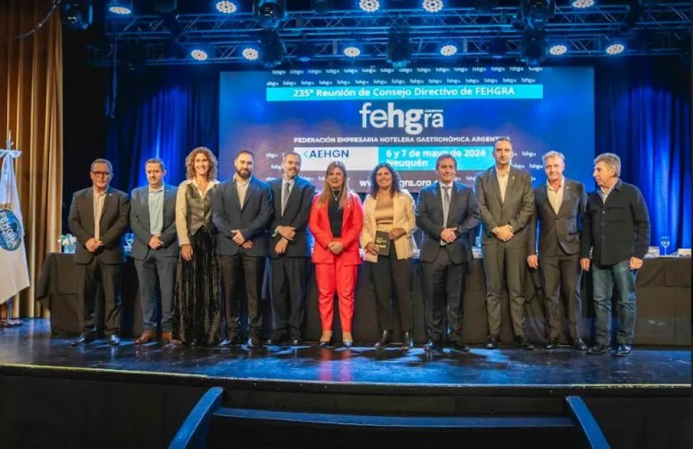 FEHGRA: Empresarios hoteleros y gastronómicos argentinos analizan el futuro de la actividad en Neuquén