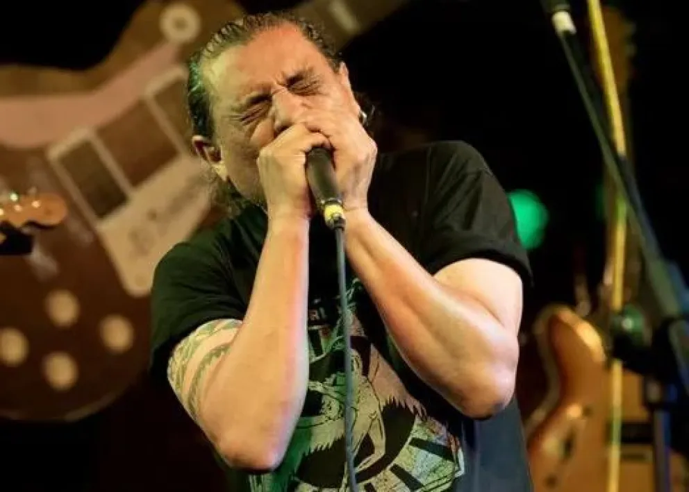 El blues de Luis Robinson llega al Centro de Convenciones de la mano del handball del CEF N° 7