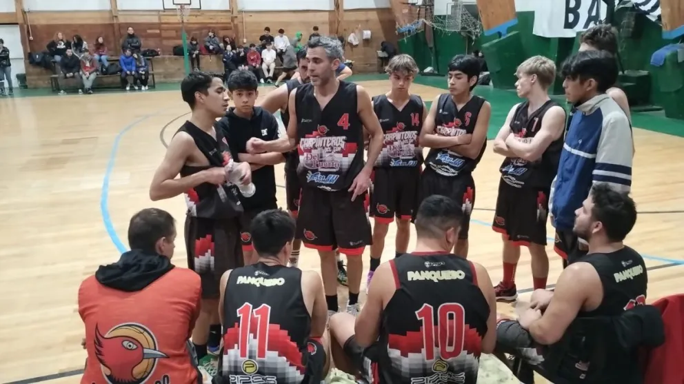 Triunfo y caída para el básquet de Carpinteros del Sur en doble jornada del fin de semana