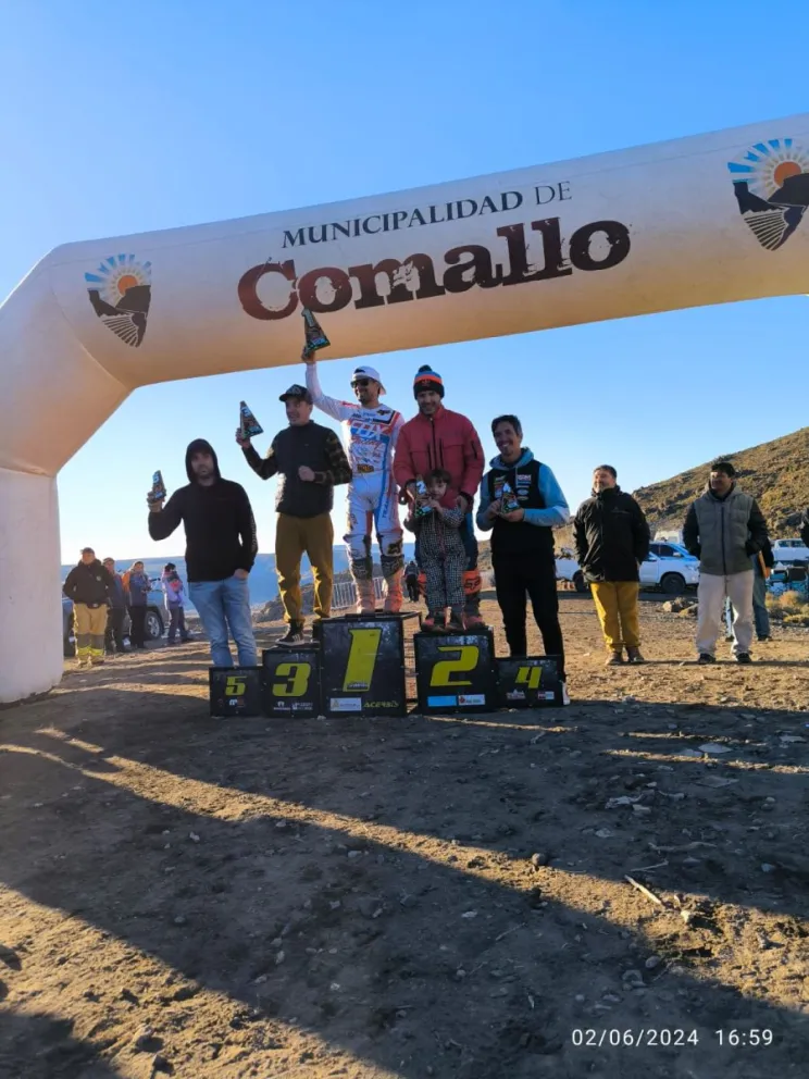 Destacable presencia local en la 2da del Enduro Cordillerano en Comallo