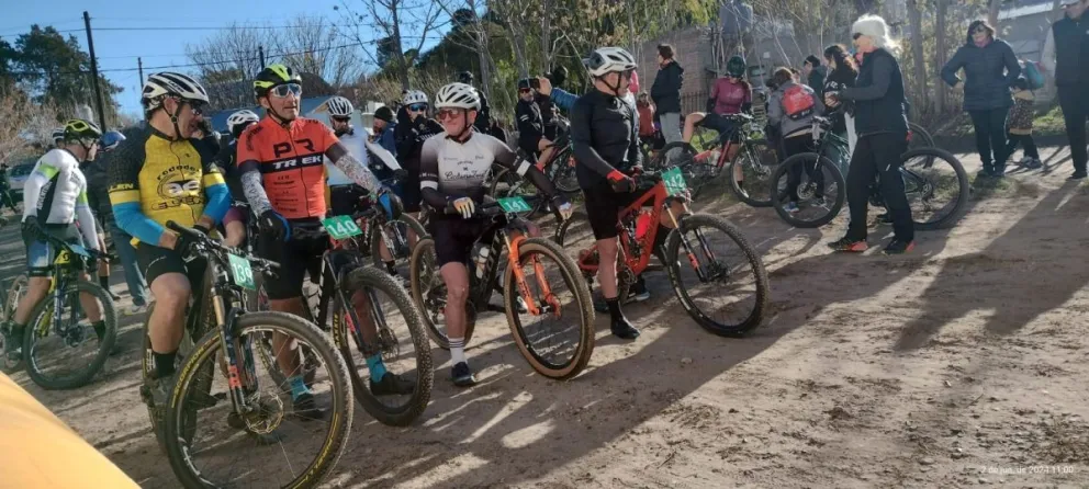 Tito Curipan y un 2do lugar en el Norpatagónico de MTB