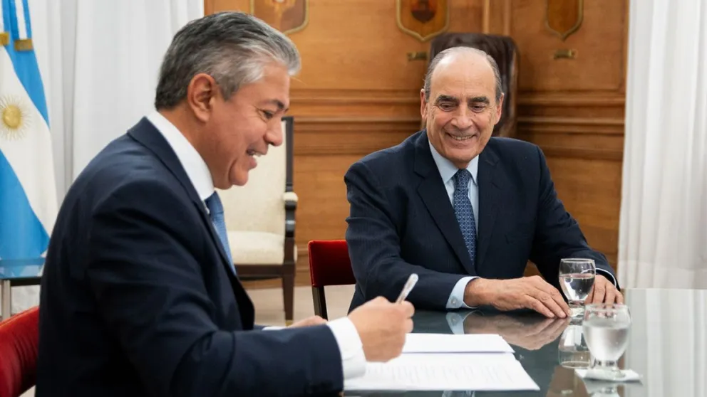 Tras la reunión con el Jefe de Gabinete de Nación, Figueroa aseguró que se reactivará la obra pública