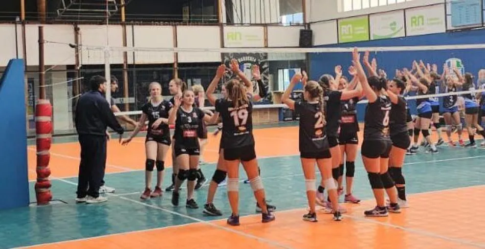 Amplia agenda para el voley de Carpinteros por la liga regional