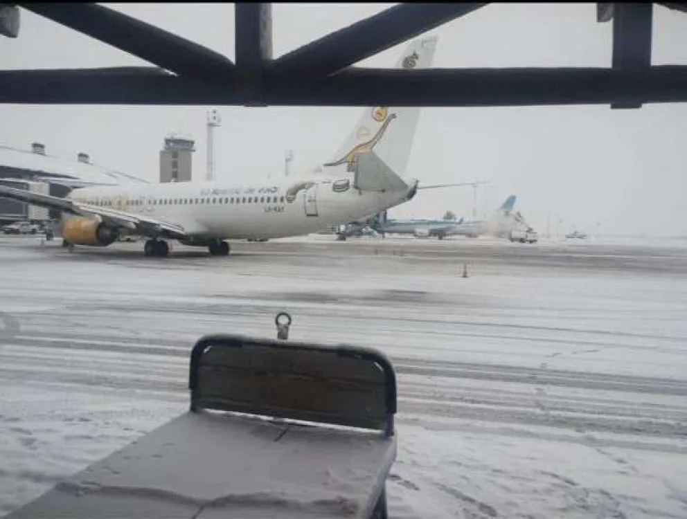 Investigan el despiste del avión que aterrizó esta mañana en Bariloche