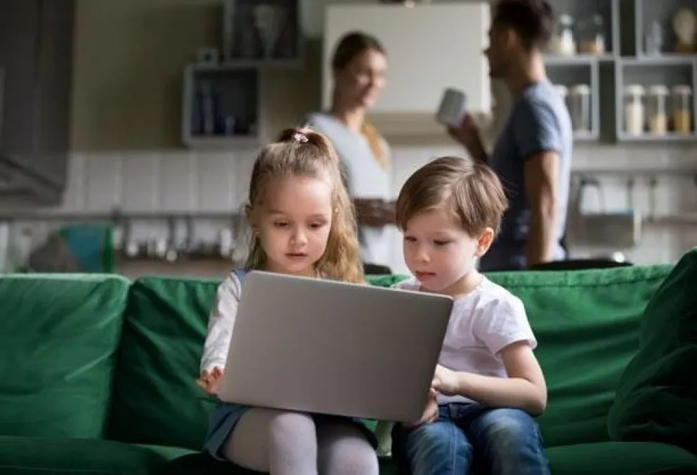 Psicoanálisis: como se estructura la sociabilización y la importancia de los juegos en la infancia