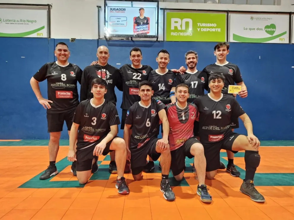 Doble victoria para el voley de Carpinteros del Sur 