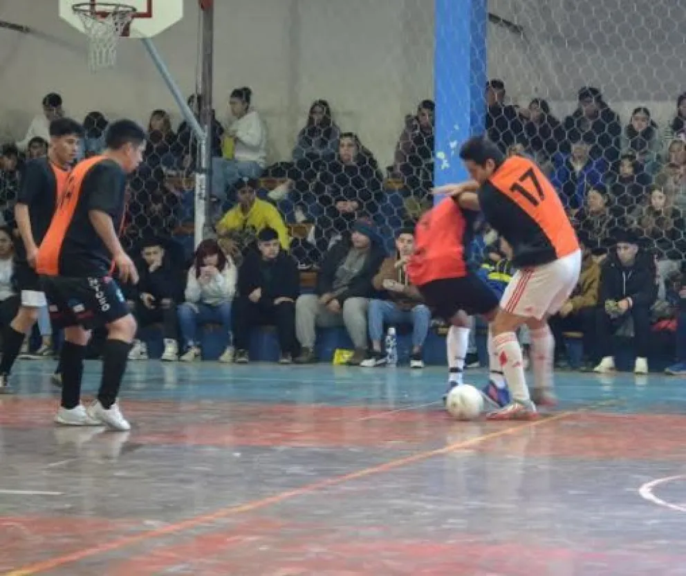 Este jueves se disputan los cuartos de final de la Copa "Doña Anita"