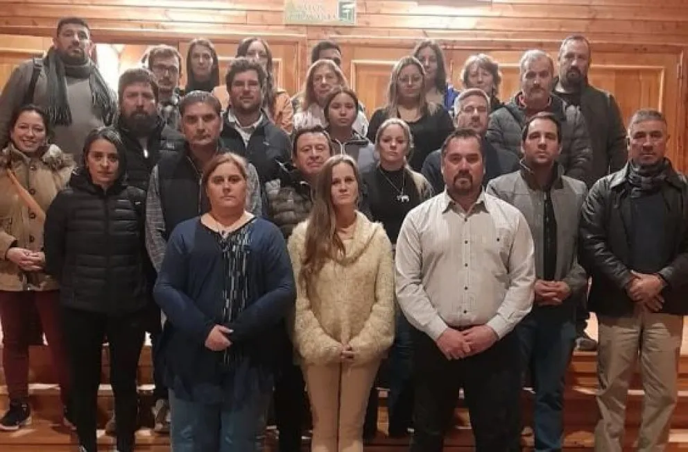 Tras la panfletaeada anónima, todo el Ejecutivo salió a respaldar a “Naná Molina”