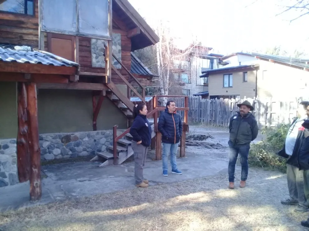 Fundación Salmónidos: desconcierto en los Guardafaunas porque ayer se presentaron a trabajar y no pudieron ingresar al edificio