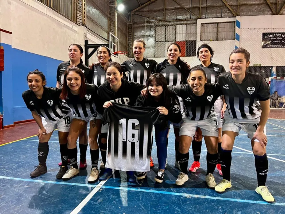La Peña FC avanza a semifinales tras un dramático triunfo por penales ante La Giralda en la Copa de Oro  
