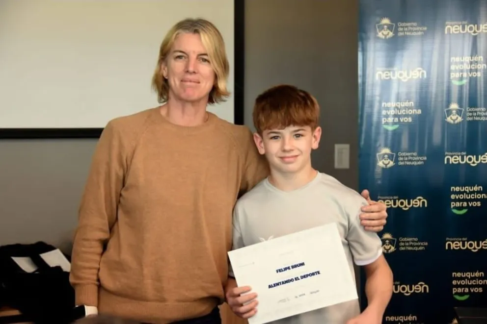 Felipe Bruni, seleccionado para el programa "Alentando al Deporte" junto a otros cinco atletas de la provincia