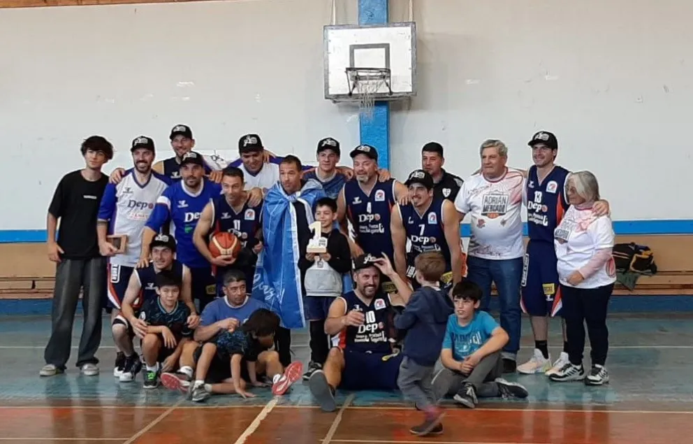 Deportivo Nahuel se coronó tricampeón del torneo de basquet homenaje a "Adrián Mercado"