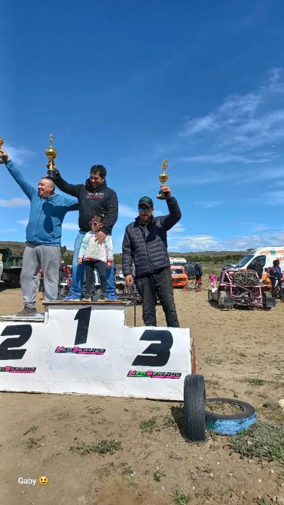 Automovilismo Regional: Luis Tojo se lleva el tercer puesto de la clase 2  tras una jornada complicada