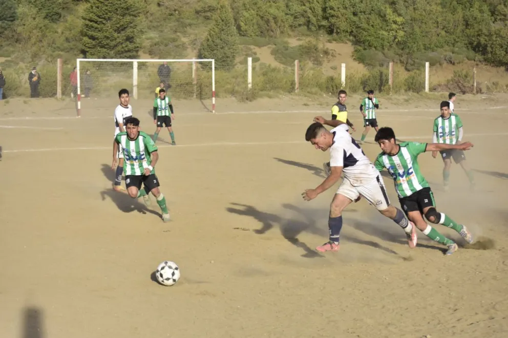 Empate sin goles para Las Piedritas en su visita al Lobo de Bariloche