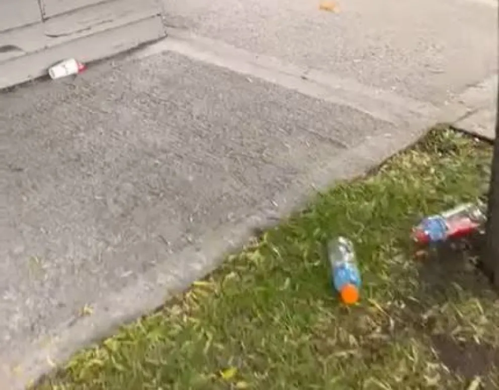 Clic urbano: esta vez el Gran Fondo 7 Lagos dejó su basura en pleno centro (Video)