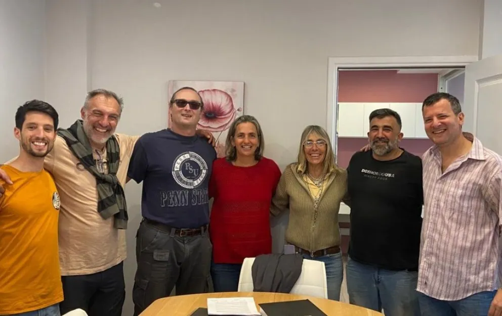 Acuerdo entre la Fundación Grincoc y el Club Andino para la construcción de canchas de tenis