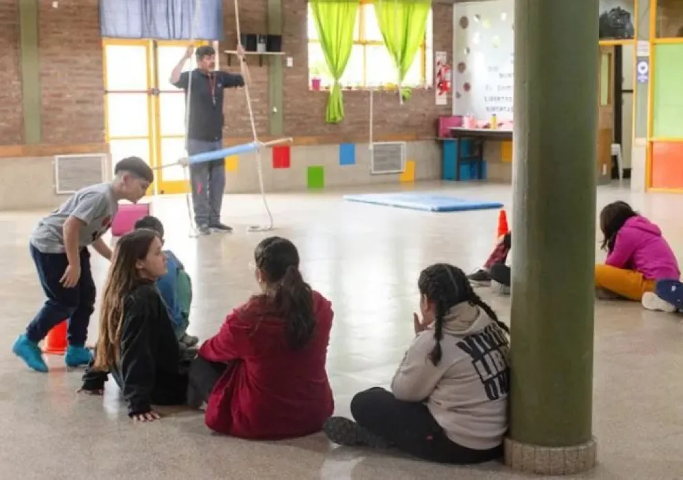 Escuelas: Nueva plataforma “UsoExtra” para actividades extracurriculares