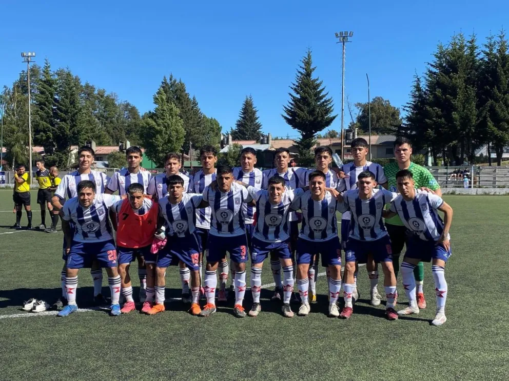 La reserva del Depo va en busca del título ante Estudiantes Unidos