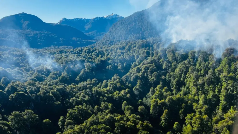 Detectan dos focos de incendio en la zona sur del Parque Nacional Nahuel Huapi