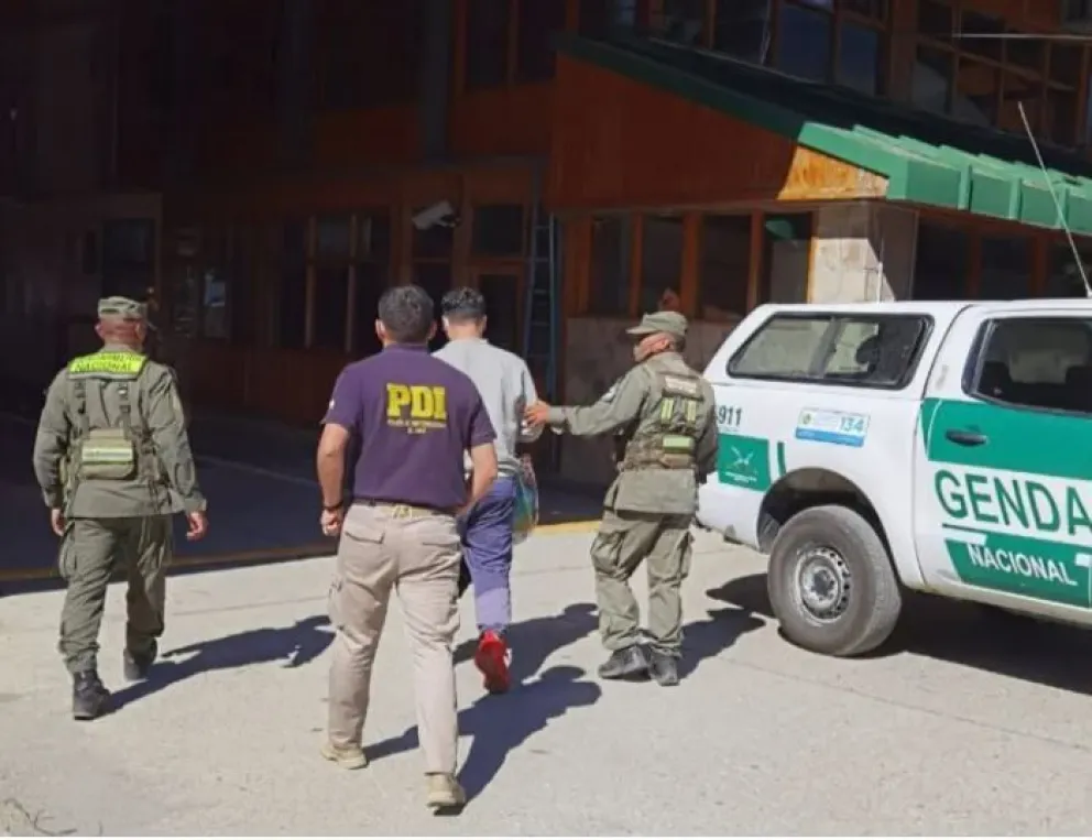  Expulsan de Chile a un ciudadano argentino acusado de violación y lo trasladan al paso Cardenal Samoré