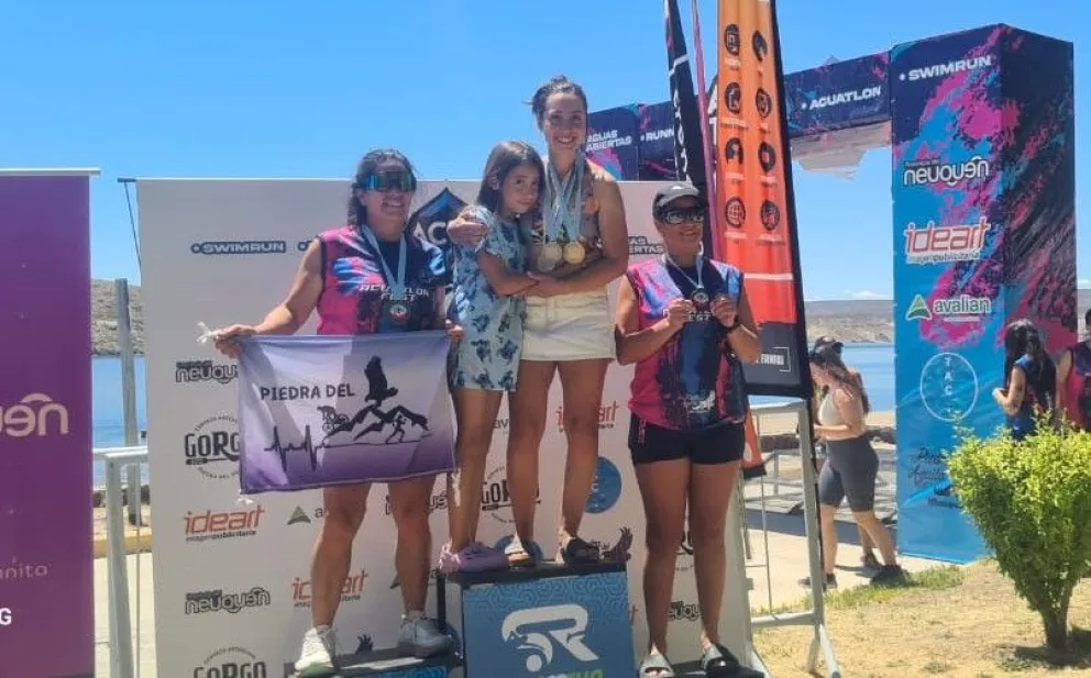 Piedra del Águila recibió el Acuatlón Fest con podios locales