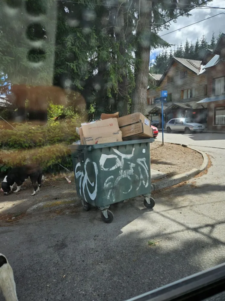 Clic Urbano: “no costaría nada desarmar las cajas y generaría más lugar”