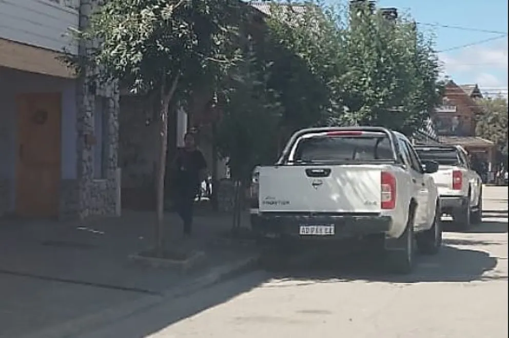 Clic Urbano: “¿Sos comitiva oficial? Estacionalo donde quieras capo” (Parte XIII)