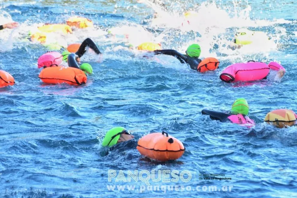 Se disputó la 19ª edición Aguas Abiertas Villa La Angostura, Noelia Petti la gran ganadora de los 10k