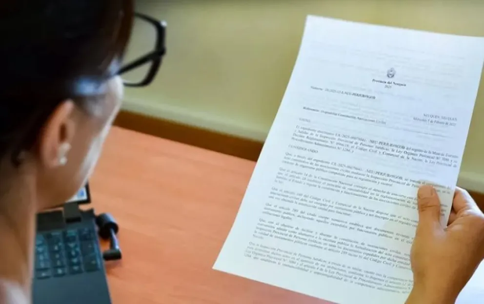 Asociaciones civiles podrán tramitar su acta constitutiva y estatutos: a quienes alcanza la medida 