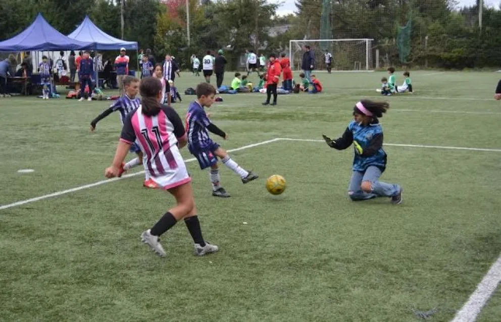 Comienza el fútbol infantil mixto, cronograma de partidos