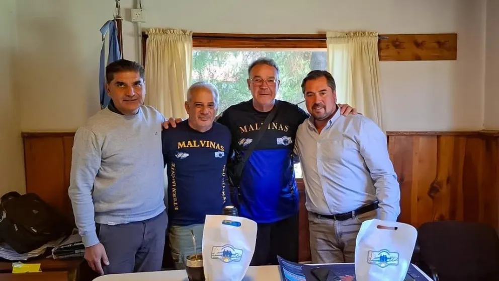 Veteranos de Malvinas fueron recibidosbrindaron emotivas charlas a estudiantes del CPEM N°17