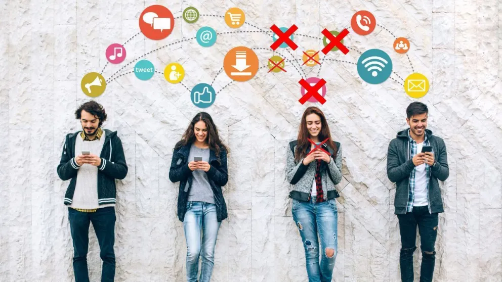 La necesidad, costumbre o adicción de estar todo el tiempo conectados
