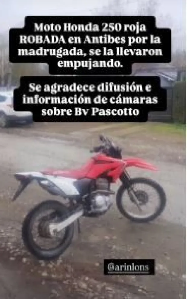 Piden en las redes sociales datos sobre una moto que fue robada
